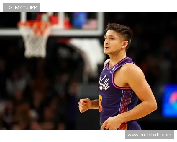 格雷森阿伦表现出色8投4中贡献11分3篮板2助攻助力球队胜利