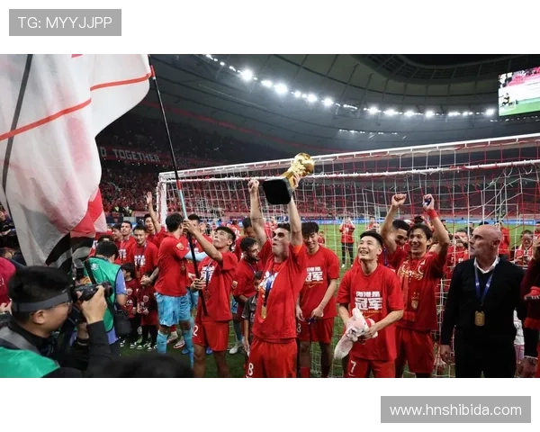 海港亚冠苦战一年未尝胜绩连续10场比赛仅收获2平8负的惨淡战绩